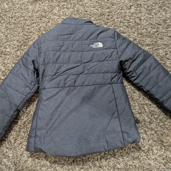 The North Face Kids Charcoal Puffer Jacket - Picture 4 of 4